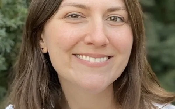 Dr. Katy Lenz